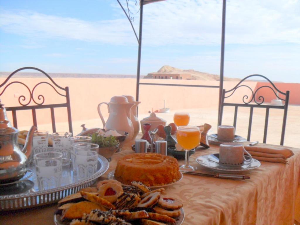 Maison D'Hotes Nouflla Ait Benhaddou Buitenkant foto